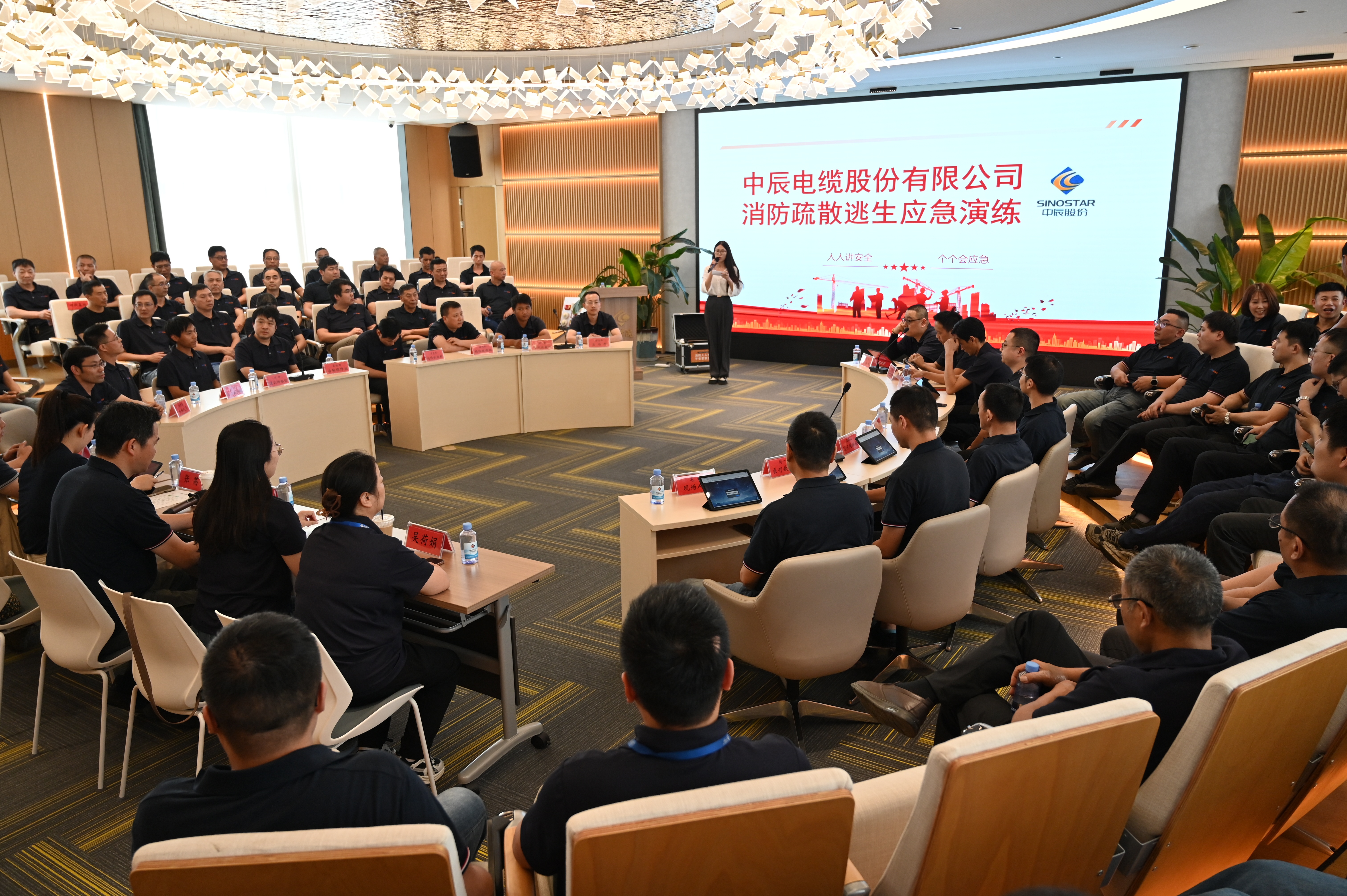 �ԡ�����������������δ��ȼ����������ʱ�������ǲ�!��¼���¿�չ���������ۺ�Ӧ�������