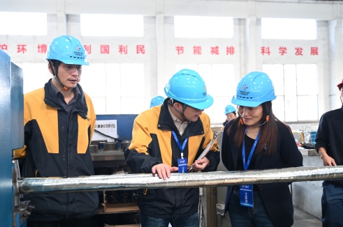 ��ս���ǡ�������������ʱ�������ǲ�!��¼�ɷݶ��ܹ���λ���վ�����ս�Ĵ���